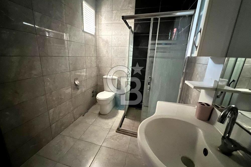 Cadde Üzeri, Geniş, Merkezi Konumda, 2 Balkonlu Kiralık Daire