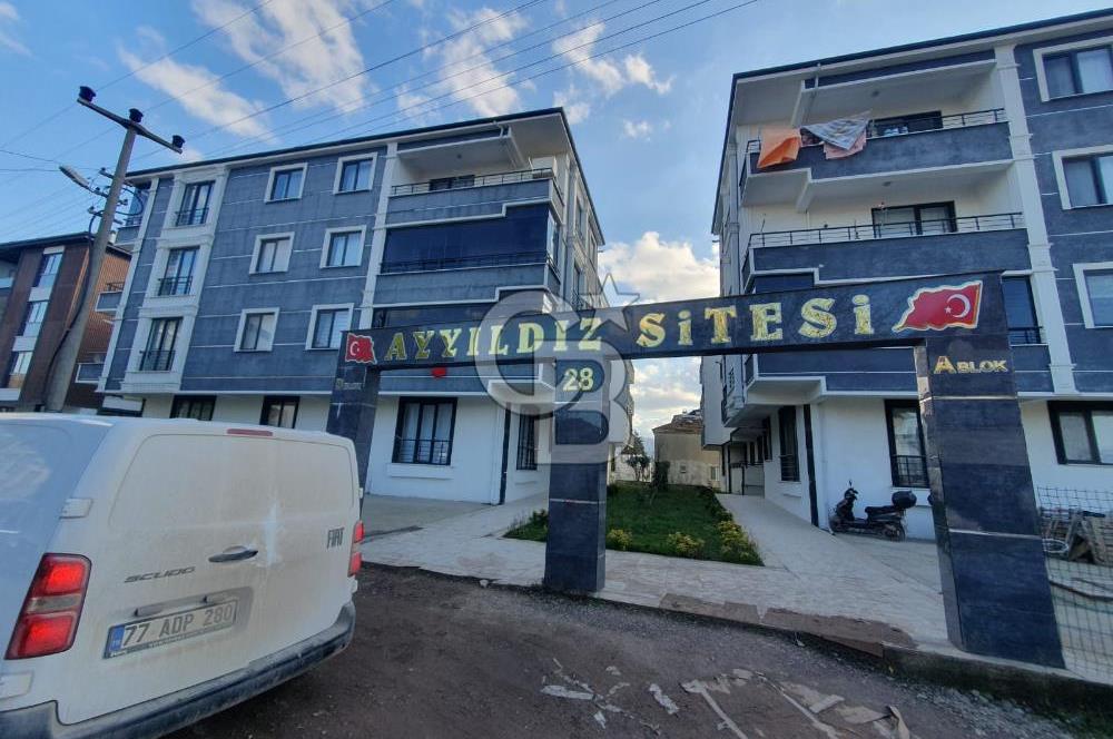 ÇİFLİKKÖY SULTANİYE’DE YENİ 2+1 ARA KAT SİTE İÇİ GENİŞ DAİRE