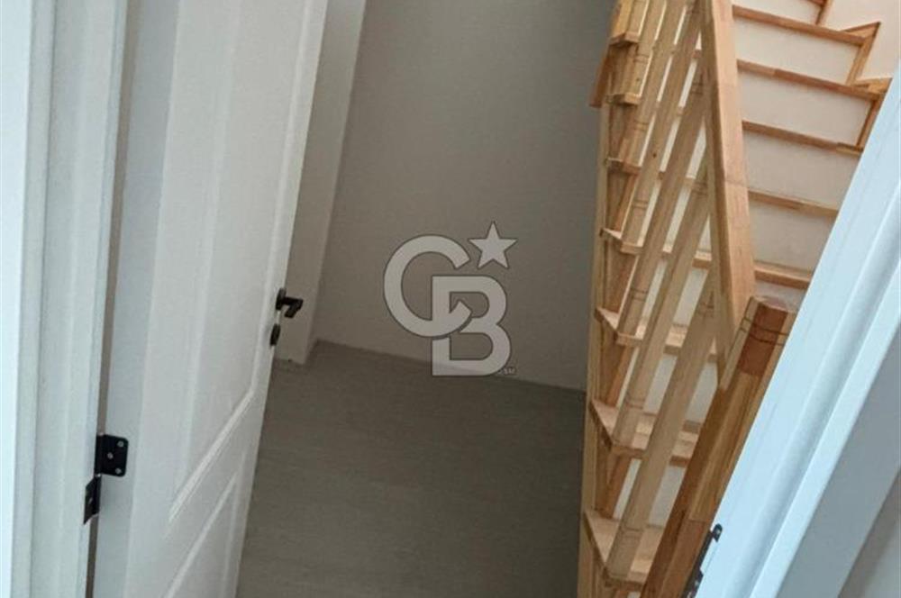 MALTEPE GİRNE MAHALLESİNDE SATILIK 3+2DUBLEKS DAİRE