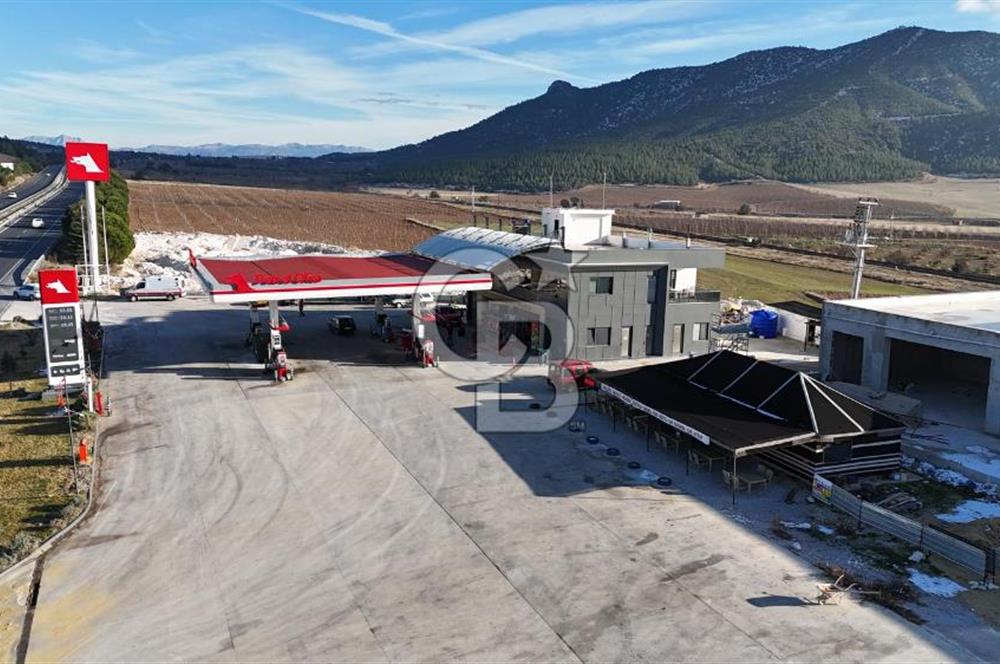 DENİZLİ BOZKURT ANKARA YOLU ÜZERİ SATILIK AKARYAKIT İSTASYONU