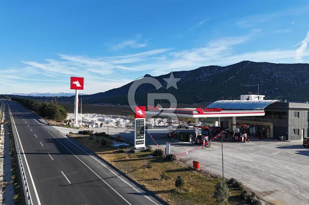 DENİZLİ BOZKURT ANKARA YOLU ÜZERİ SATILIK AKARYAKIT İSTASYONU