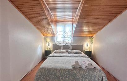 Beyoğlu Galata‘da satılık 3 + 1 teraslı daire