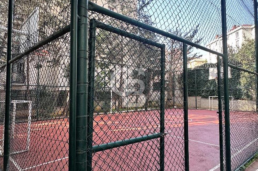 Ataşehir Safir evleri Sitesi‘nde geniş 3 + 1 kiralık daire