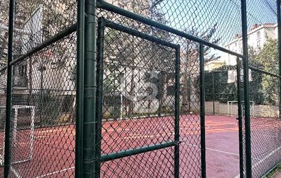 Ataşehir Safir evleri Sitesi‘nde geniş 3 + 1 kiralık daire