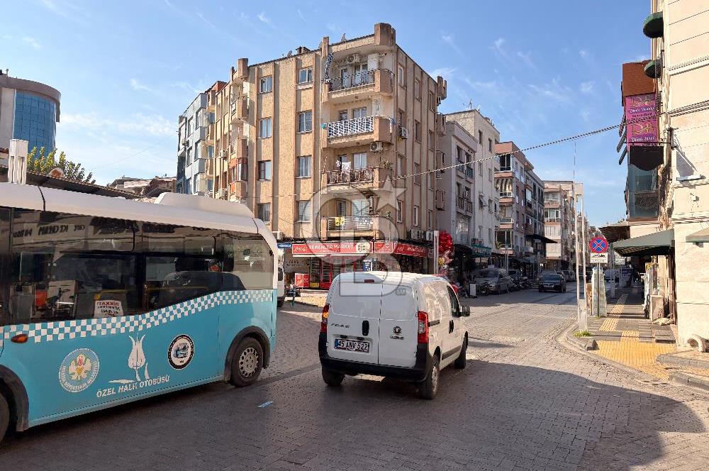 MUSELAND- TURGUTLU FAYTON PAZARINDA SATILIK DÜKKANLAR VE EVLER