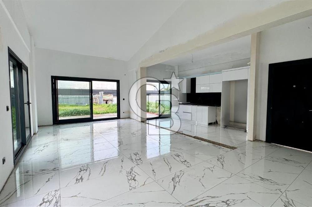 URLA KUŞÇULAR SATILIK MÜSTAKİL VİLLA 