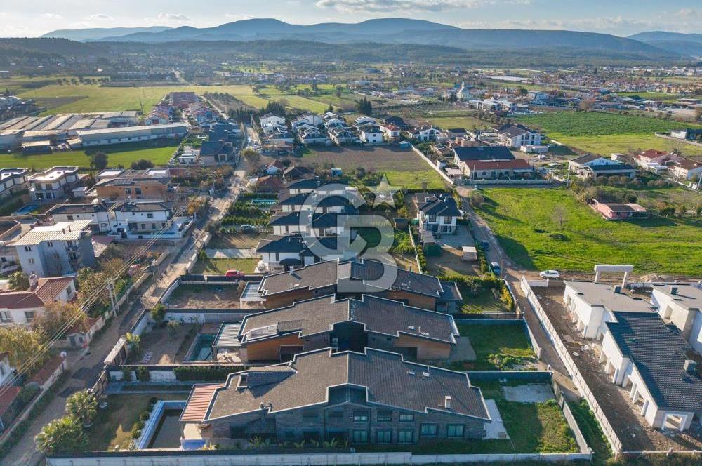 URLA KUŞÇULAR SATILIK MÜSTAKİL VİLLA 