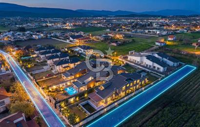 URLA KUŞÇULAR SATILIK MÜSTAKİL VİLLA 