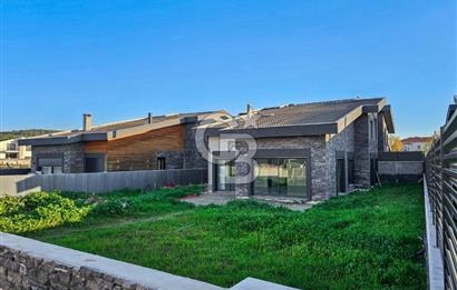 URLA KUŞÇULAR SATILIK MÜSTAKİL VİLLA 