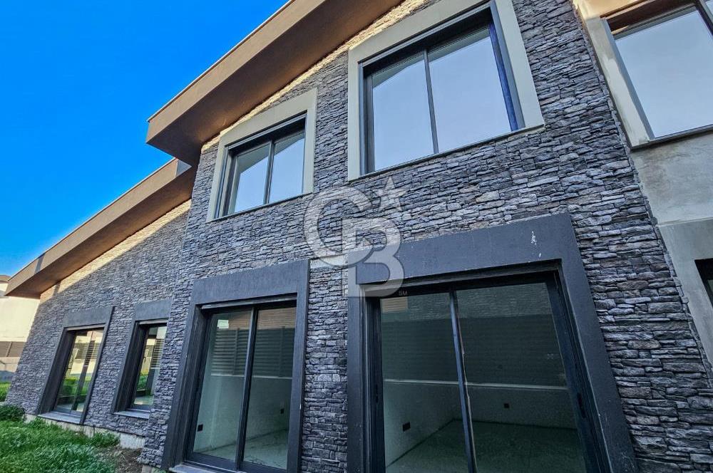 URLA KUŞÇULAR SATILIK MÜSTAKİL VİLLA 