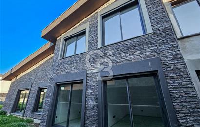 URLA KUŞÇULAR SATILIK MÜSTAKİL VİLLA 