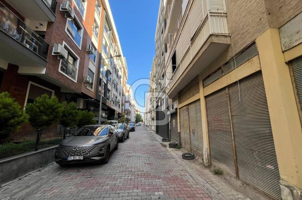 Karşıyaka Atakent'te Aydınlık Ve Ferah Kiralık 3+1 Daire