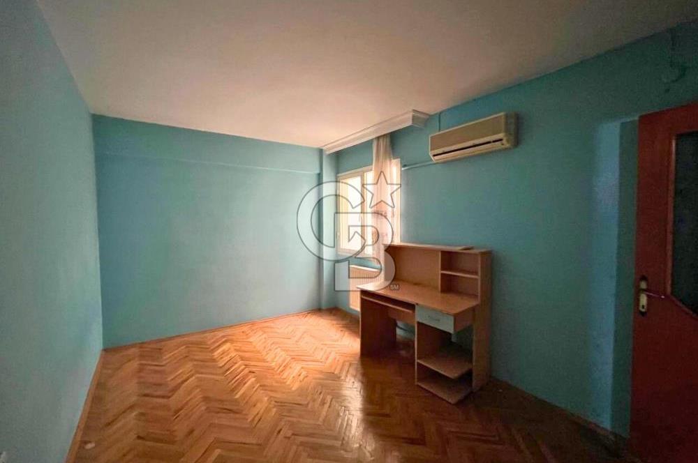 Karşıyaka Atakent'te Aydınlık Ve Ferah Kiralık 3+1 Daire