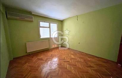 Karşıyaka Atakent'te Aydınlık Ve Ferah Kiralık 3+1 Daire