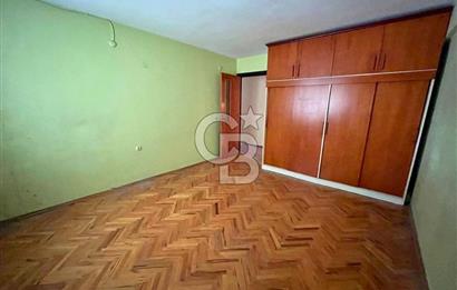 Karşıyaka Atakent'te Aydınlık Ve Ferah Kiralık 3+1 Daire