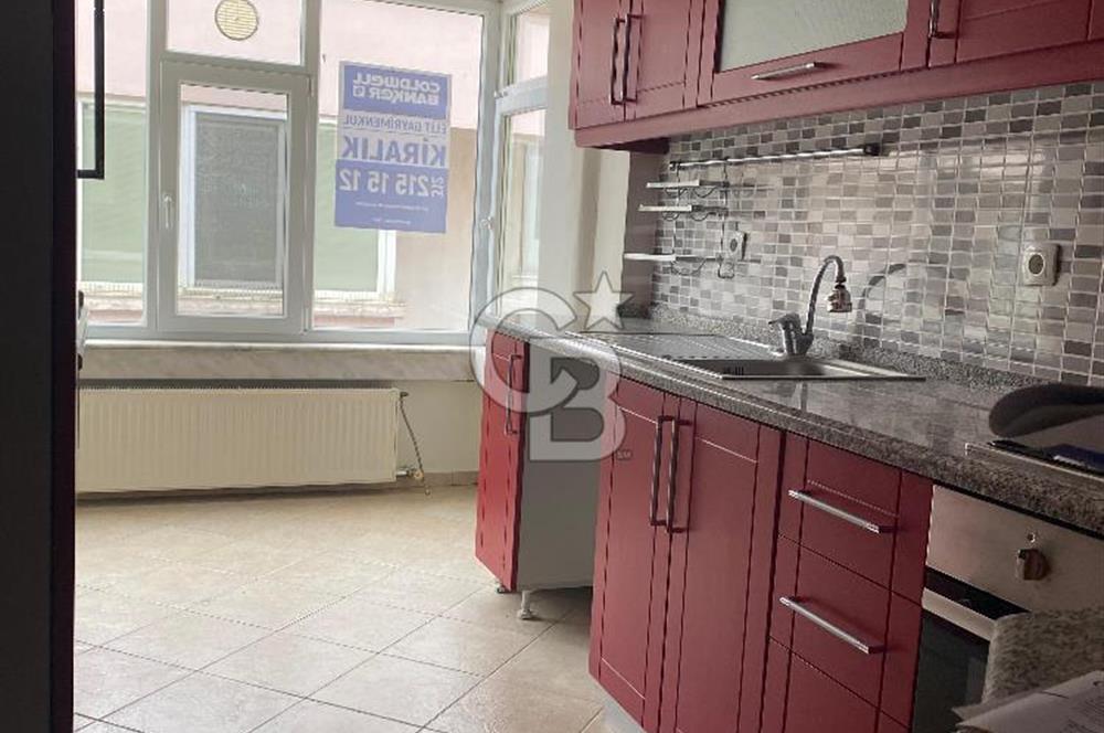 Ayrancı Reşat Nuri Sokak'ta Vadi Manzaralı 3+1 Kiralık Daire