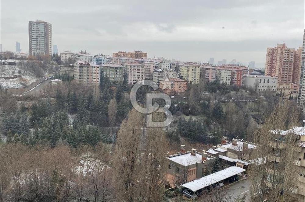 Ayrancı Reşat Nuri Sokak'ta Vadi Manzaralı 3+1 Kiralık Daire