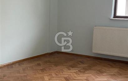 Ayrancı Reşat Nuri Sokak'ta Vadi Manzaralı 3+1 Kiralık Daire