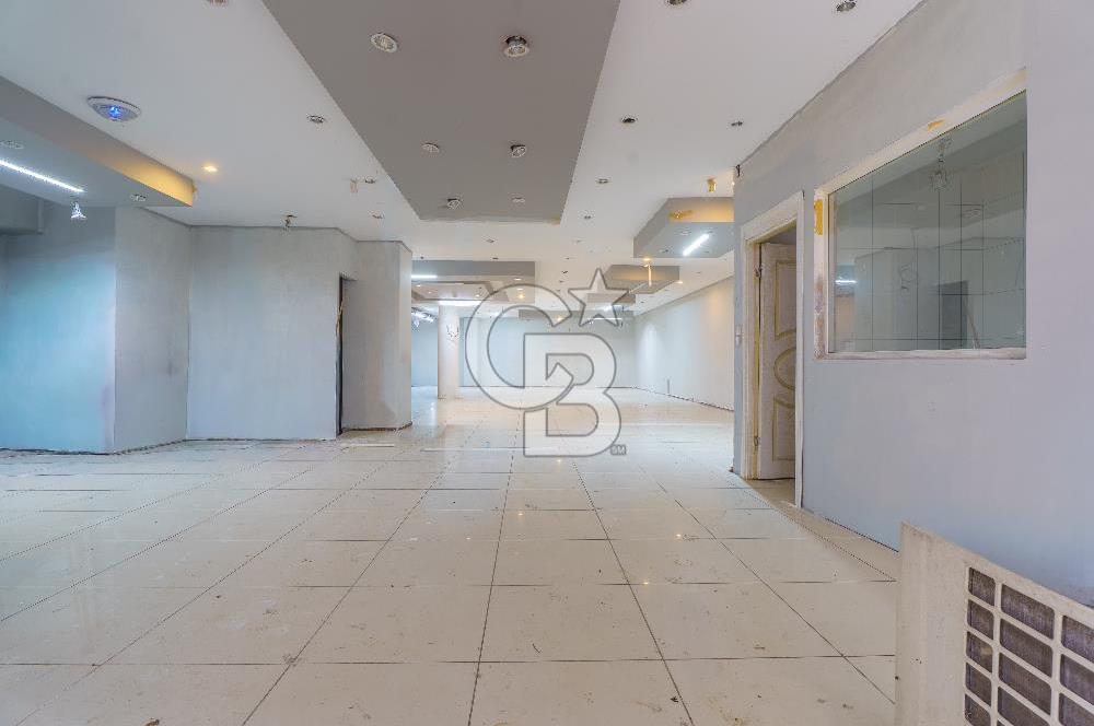 ÜSKÜDAR YAVUZTÜRK'TE 1200M EMSALSİZ KİRALIK PLAZA