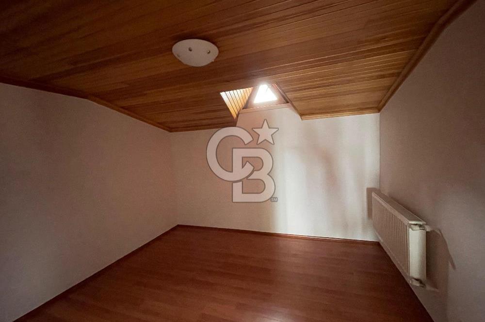 GÜRPINAR'DA VİLLA TADINDA PANORAMİK DENİZ MANZARALI KİRALIK 3+1