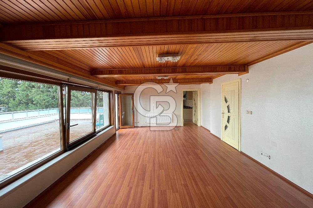 GÜRPINAR'DA VİLLA TADINDA PANORAMİK DENİZ MANZARALI KİRALIK 3+1