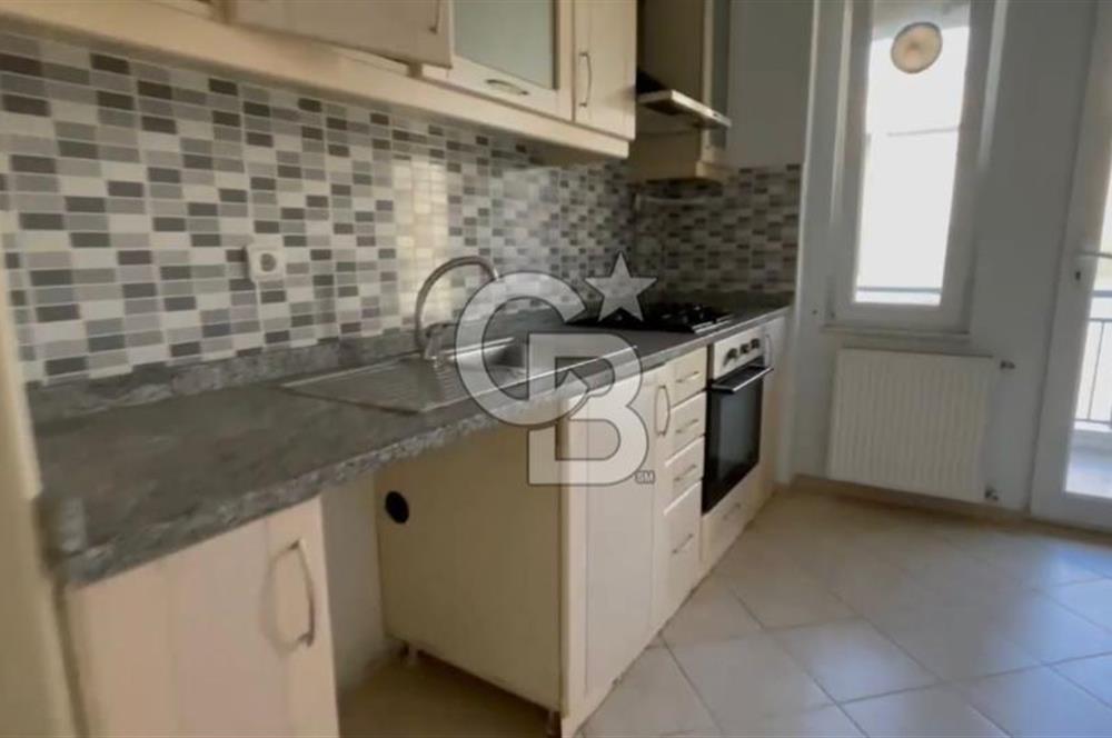 METROBÜSE YAKIN FİLDİŞİ KONAKLARINDA KİRALIK 4+1 HAVUZ MANZARA