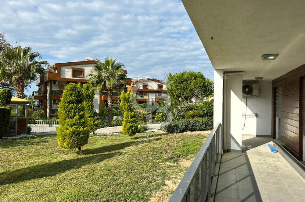 KUŞADASI MARİNA SATILIK 2+1 HAVUZLU DEV BALKONLU MÜSTAKİL TADINDA