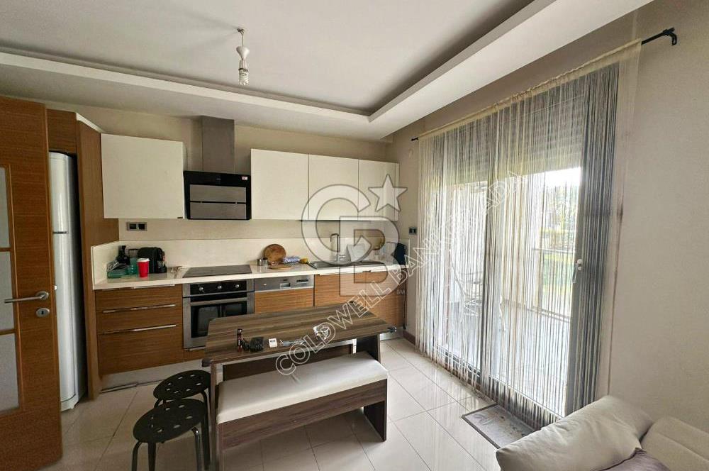 KUŞADASI MARİNA SATILIK 2+1 HAVUZLU DEV BALKONLU MÜSTAKİL TADINDA