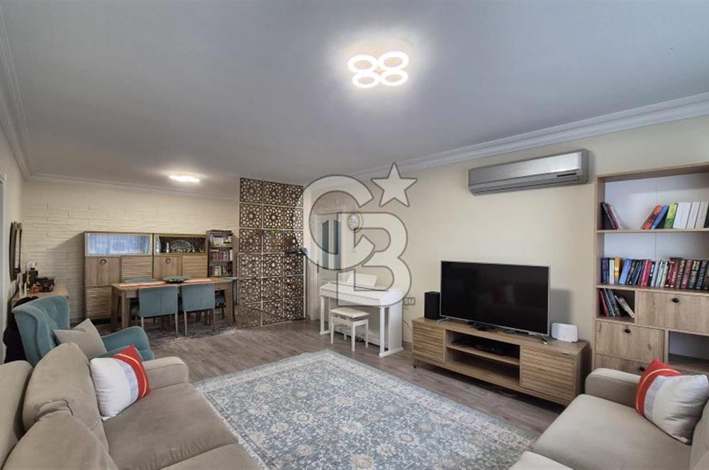 Ümraniye Aşağı Dudullu Yeşil Konaklar Sitesi Satılık 3+1 Daire