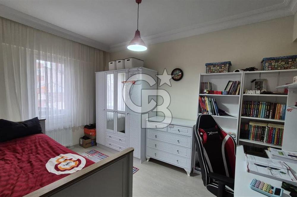 Ümraniye Aşağı Dudullu Yeşil Konaklar Sitesi Satılık 3+1 Daire