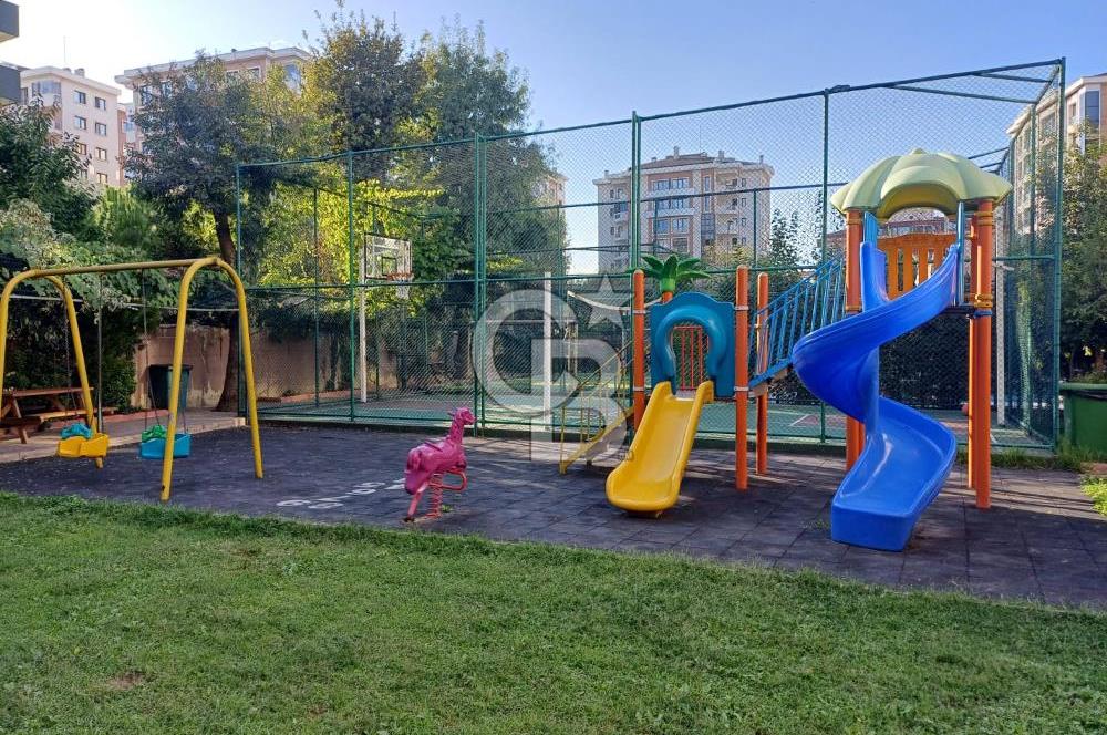 Ümraniye Aşağı Dudullu Yeşil Konaklar Sitesi Satılık 3+1 Daire