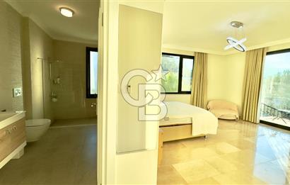 FETHİYE ÜZÜMLÜ'DE SATILIK MÜSTAKİL TAPULU DUBAİ TARZI LÜKS VİLLA