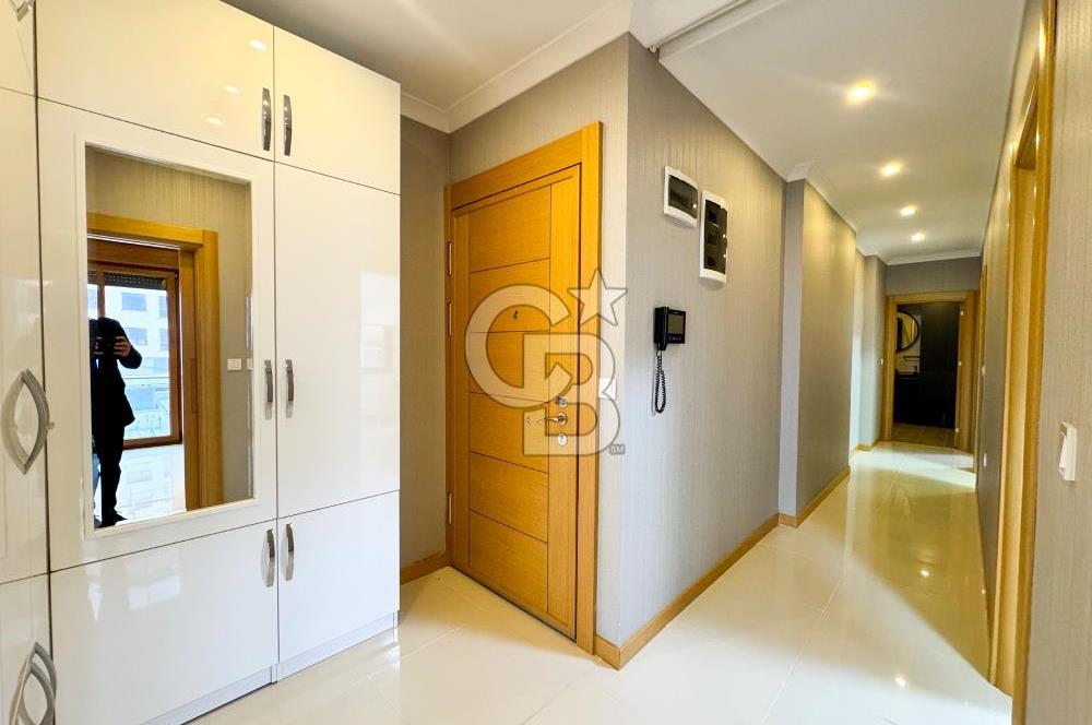 MERKEZİ LOKASYONDA 90m2 Özel Dizayn Satılık