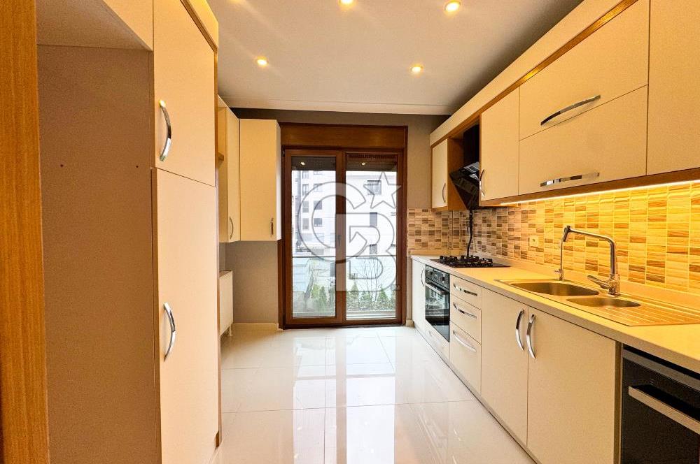 MERKEZİ LOKASYONDA 90m2 Özel Dizayn Satılık