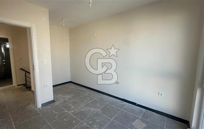 Balıkesir Keremköy'de 3+1 Satılık Villa Doğalgazlı Havuzlu