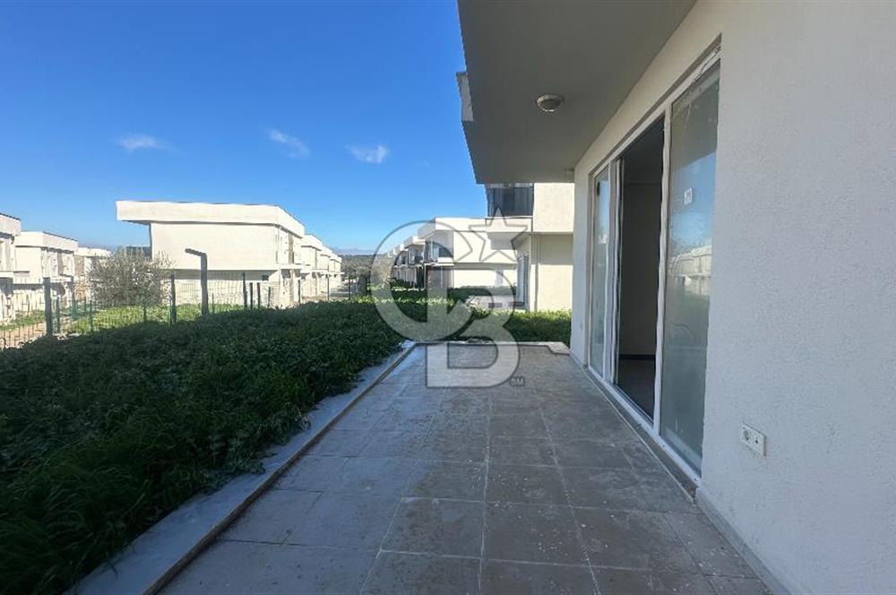 Balıkesir Keremköy'de 3+1 Satılık Villa Doğalgazlı Havuzlu