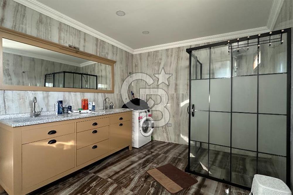 Ayvalık Merkezde 107m2 Deniz Manzaralı Masrafsız Daire