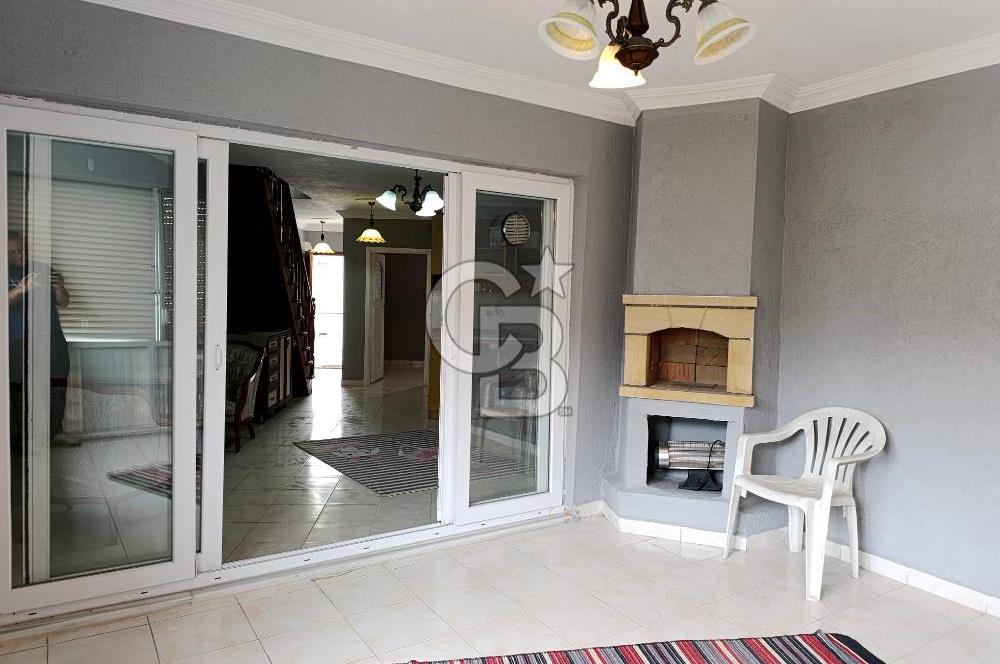 Deniz & havuz manzaralı onurkent sitesinde dubleks yazlık