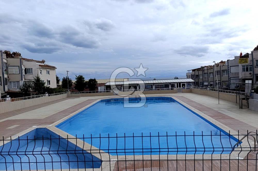 Deniz & havuz manzaralı onurkent sitesinde dubleks yazlık