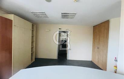 Bostancı Metro da Tabela Değeri Yüksek Kiralık 400 m2 Ofis Katı