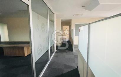 Bostancı Metro da Tabela Değeri Yüksek Kiralık 400 m2 Ofis Katı