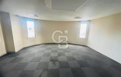Bostancı Metro da Tabela Değeri Yüksek Kiralık 400 m2 Ofis Katı