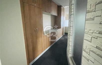 Bostancı Metro da Tabela Değeri Yüksek Kiralık 400 m2 Ofis Katı