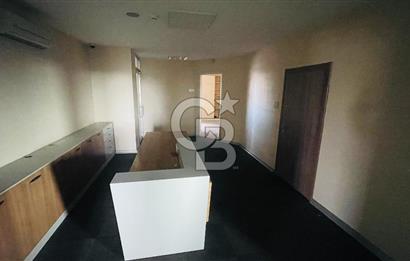 Bostancı Metro da Tabela Değeri Yüksek Kiralık 400 m2 Ofis Katı