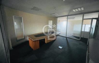 Bostancı Metro da Tabela Değeri Yüksek Kiralık 400 m2 Ofis Katı