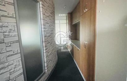 Bostancı Metro da Tabela Değeri Yüksek Kiralık 400 m2 Ofis Katı