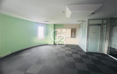 Bostancı Metro da Tabela Değeri Yüksek Kiralık 400 m2 Ofis Katı