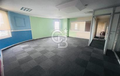 Bostancı Metro da Tabela Değeri Yüksek Kiralık 400 m2 Ofis Katı
