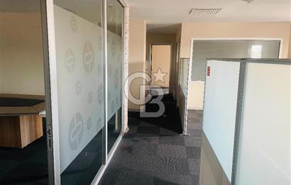 Bostancı Metro da Tabela Değeri Yüksek Kiralık 400 m2 Ofis Katı