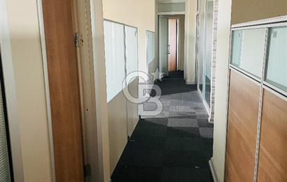 Bostancı Metro da Tabela Değeri Yüksek Kiralık 400 m2 Ofis Katı
